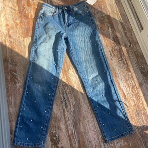 Guess jeans NWT rhinestone (diamond) embellishment
